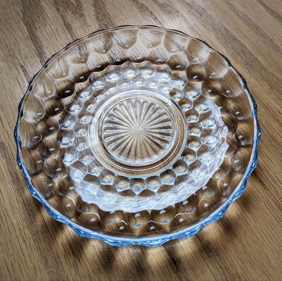 Vintage Anchor Hocking Bubble Cup + Saucers - Picture 4 of 5